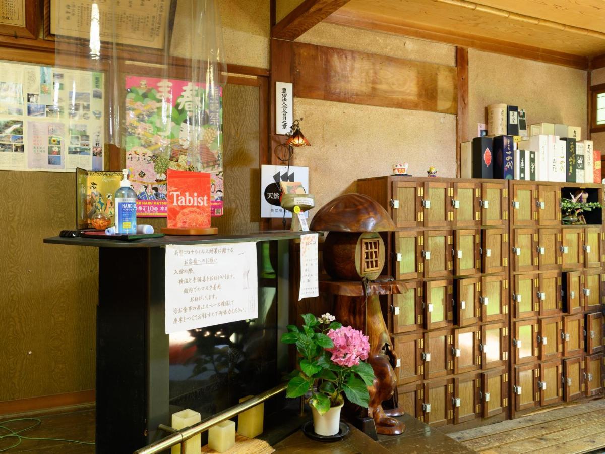 Tabist Shirasagi-Onsen Shirasagikan Hotel Toyota  Exterior photo